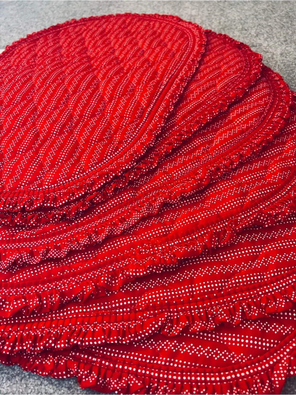 Authentic vintage 6 pc. Oval red & white quilted placemats